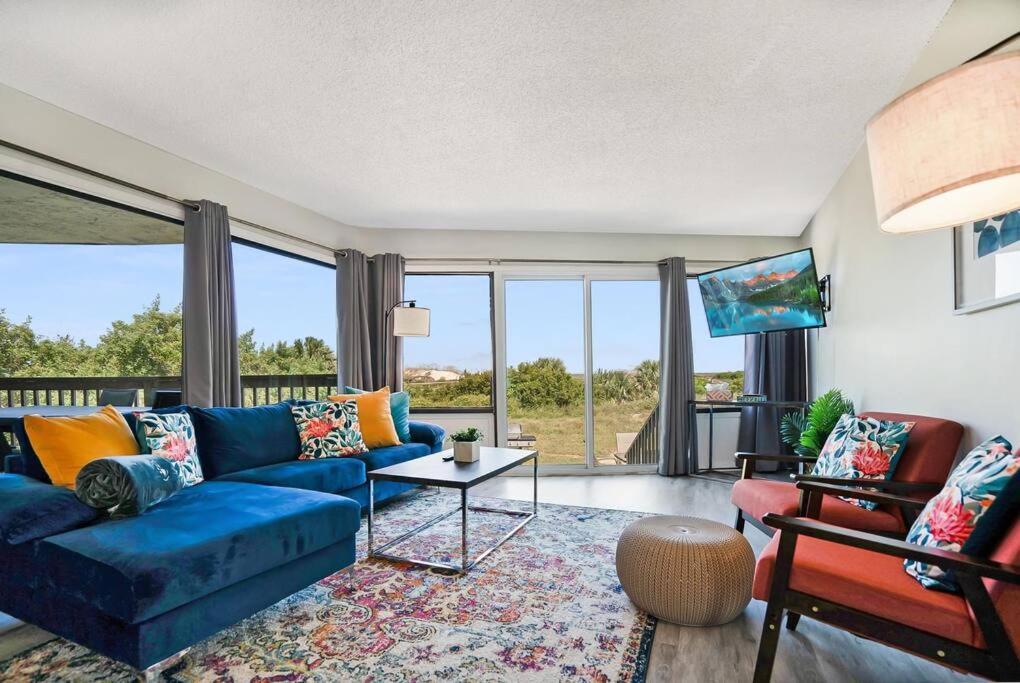 Holiday home On The Ocean Fenced Pets Bbq Crescent Beach